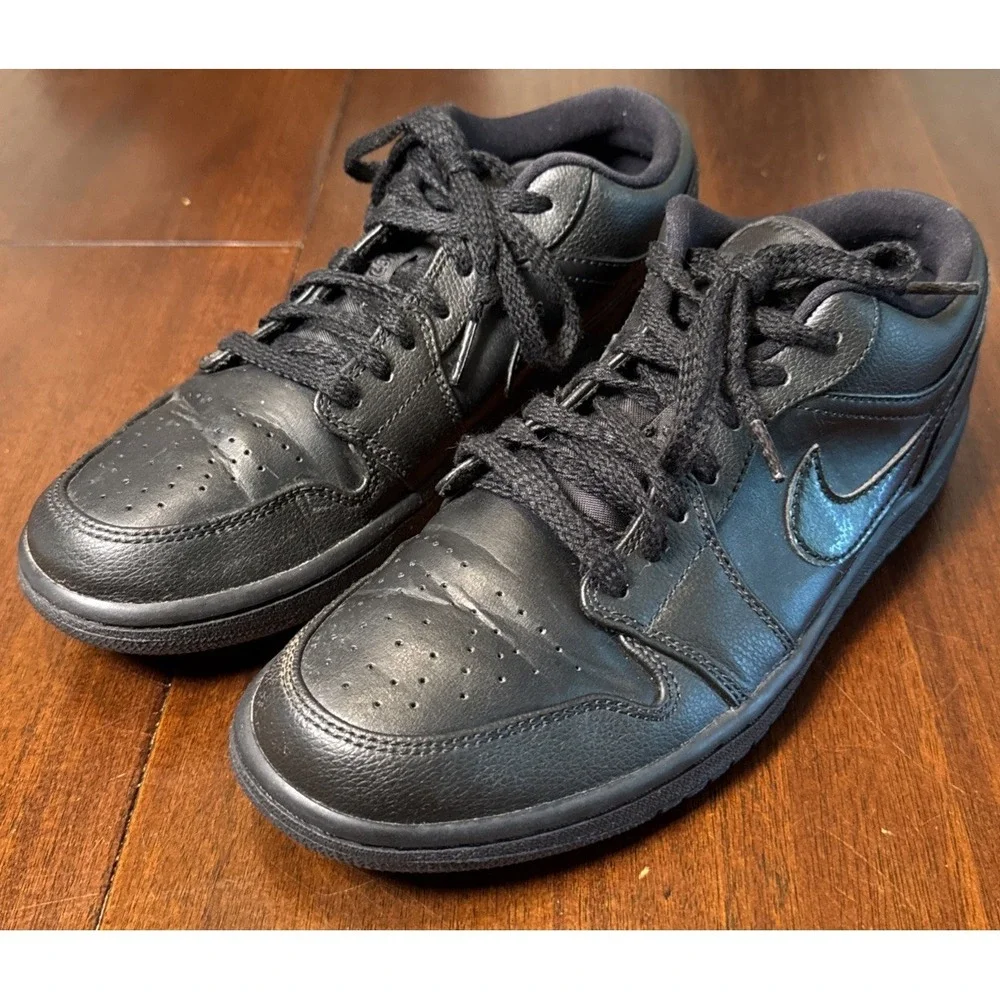 Nike Air Jordan 1 Low Triple Black 553558-017 Men's Size 8 Leather Sneakers